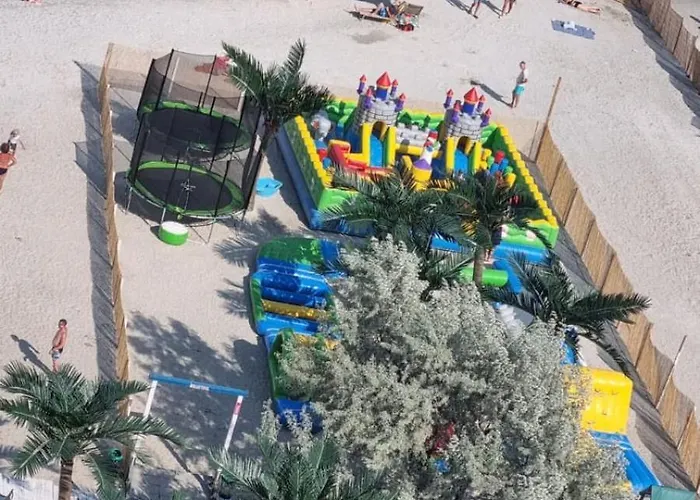 Apartment Blue 60-endless Summer Mamaia Nord